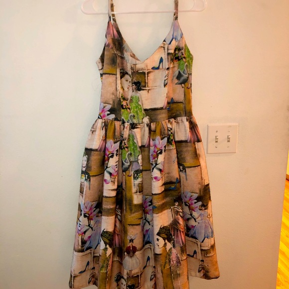 Tatyana Leading Lady Dress - Picture 4 of 8